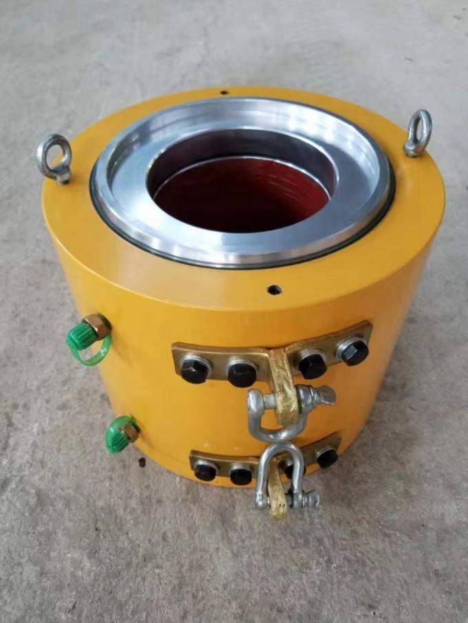 Tension hydraulique Jack de courrier pour soumettre à une contrainte des brins de PC dans la construction de pont